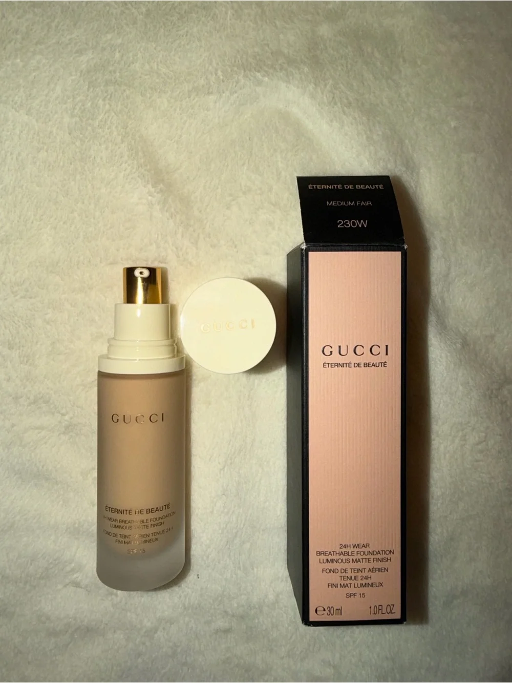 Gucci lightweight foundation